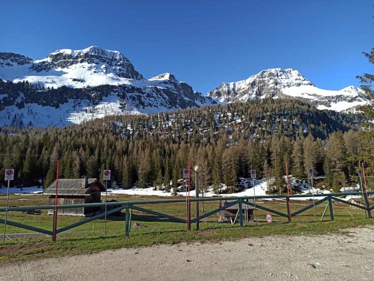 モエナCasa Dolomitiアパートメント エクステリア 写真
